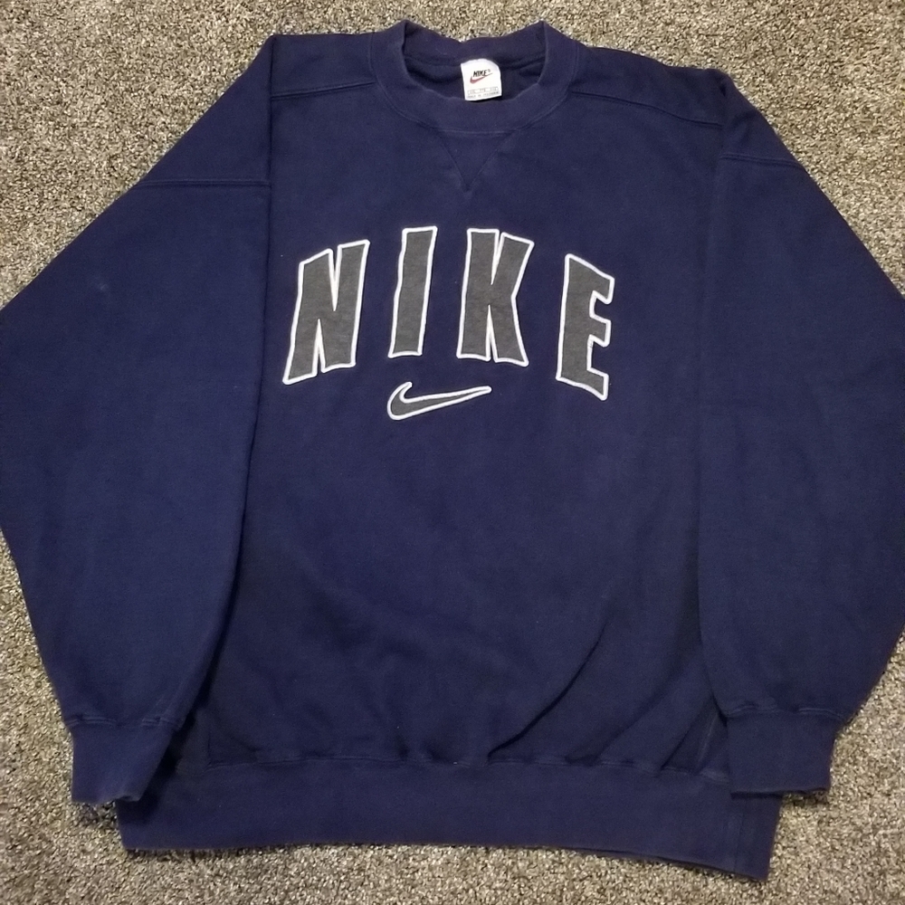Vintage 90s all embroidered nike sweatshirt